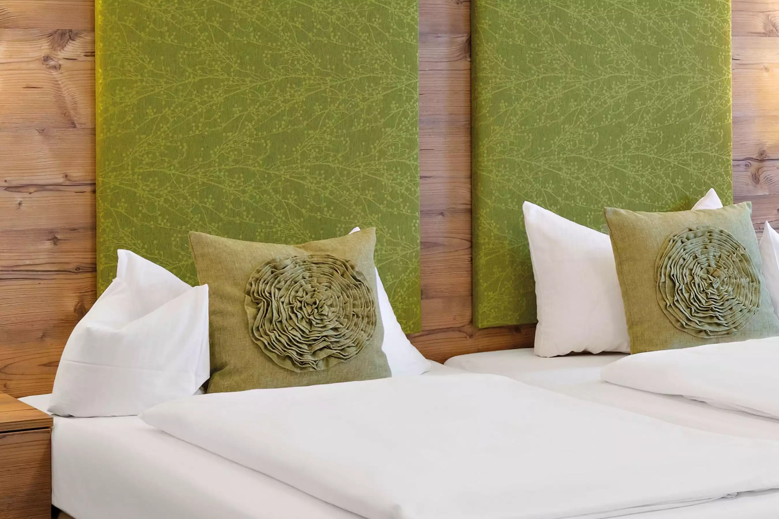 Einzelzimmer, Doppelzimmer, Suiten